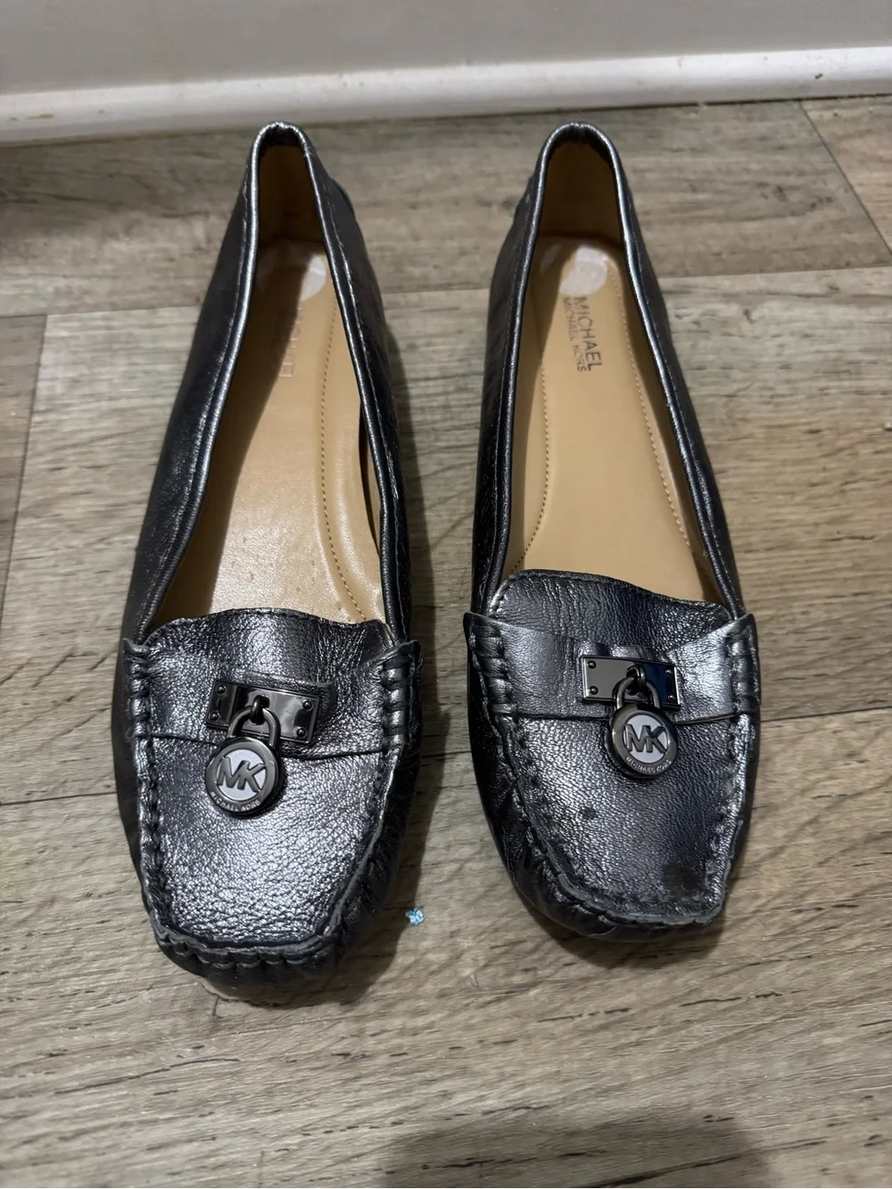 Michael Kors Loafers size 8 M Pair - Picture 2 of 11